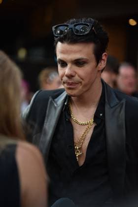 Are You Ready, Boy? UK Premiere at Vue WestEnd, Leicester Square, London, UK. Yungblud attends Are You Ready, Boy? UK Premiere, Credit:@thepinkrosephotography Avalon  Copyright: x@thepinkrosephotographyx xAvalonx 1029074443