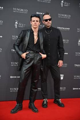 Yungblud Are You Ready, Boy? UK Premiere at Vue WestEnd, Leicester Square, London, UK. Yungblud aka Dominic Harrison and Paul Dugdale attends Yungblud Are You Ready, Boy? UK Premiere, Credit:@thepinkrosephotography Avalon  Copyright: x@thepinkrosephotographyx xAvalonx 1029074995
