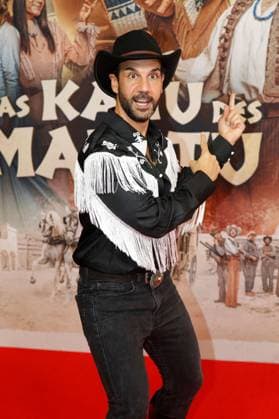 Daniele Rizzo at the premiere of the movie Das Kanu des Manitu at Mathäser Filmpalast Munich, 12 08 2025 Foto:xAgenturxWehnertx xGränzdörferx xFuturexImagex manitu_5608