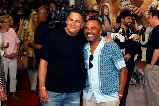 Paul Sedlmeir and Simon Pearce at the premiere of the movie Das Kanu des Manitu at Mathäser Filmpalast Munich, 12 08 2025 Foto:xAgenturxWehnertx xGränzdörferx xFuturexImagex manitu_5630