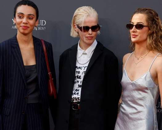 YUNGBLUD. Are You Ready, Boy? Premiere at the Vue in Leicester Square, London - 12 Aug 2025 Silke Blansjaar and Hans Moleman attend the YUNGBLUD. Are You Ready, Boy? Premiere at the Vue in Leicester Square. London United Kingdom Copyright: xCatxMorleyx xSOPAxImagesx Cat Morley_YUNGBLUD. Are You Ready, Boy_ Premiere_Silke Blansjaar and Hans Moleman_21422