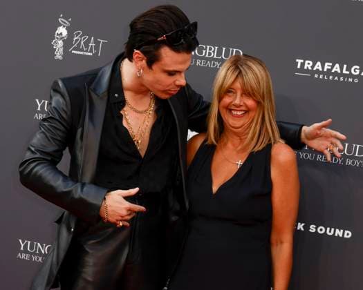 YUNGBLUD. Are You Ready, Boy? Premiere at the Vue in Leicester Square, London - 12 Aug 2025 YUNGBLUD aka Dominic Richard Harrison and Samantha Harrison attend the YUNGBLUD. Are You Ready, Boy? Premiere at the Vue in Leicester Square. London United Kingdom Copyright: xCatxMorleyx xSOPAxImagesx Cat Morley_YUNGBLUD. Are You Ready, Boy_ Premiere_YUNGBLUD aka Dominic Richard Harrison and Sama