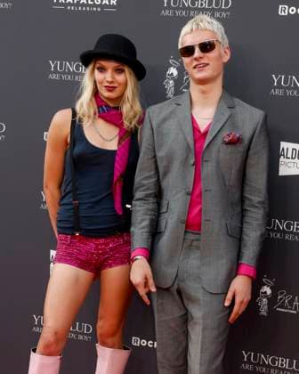 August 12, 2025, London, United Kingdom: Issey Carts and Mathew Carts of The Molotovs attend the YUNGBLUD. Are You Ready, Boy? Premiere at the Vue in Leicester Square. London United Kingdom - ZUMAs197 20250812_aaa_s197_410 Copyright: xCatxMorleyx