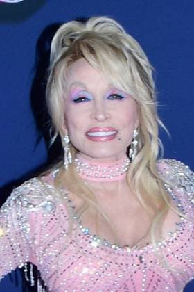 08 August 2025 - Nashville, Tennessee. - Dolly Parton. Ã¢â‚¬oeDolly: A True Original MusicalÃ¢â‚¬Â Nashville Premiere. USA - ZUMAa123 20250808_zaa_a123_103 Copyright: xDara-MichellexFarrx