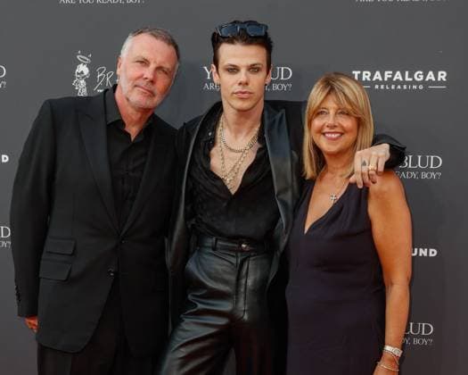 August 12, 2025, London, United Kingdom: Justin Harrison, Dominic Harrison AKA Yungblud and Samantha Harrison attend the Yungblud. Are You Ready, Boy? UK Premiere held at the Vue Leicester Square, London. London United Kingdom - ZUMAs197 20250812_aaa_s197_477 Copyright: xMarioxMitsisx