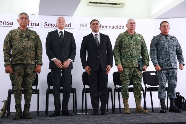 Mexico s security cabinet attend a press conference in Mexico City MEXICO CITY, MEXICO - AUGUST 13: (L-R) Secretary of the Navy Raymundo Morales, Mexican General Attorney Alejandro Gertz Manero, Secretary of Security and Citizen Protection Omar Garcia Harfuch, Secretary of Defense Ricardo Trevilla and Commander of the National Guard Hernan Cortes, attend a press conference held by the Mexico s security cabinet, at the facilities of the Security Secretariat, in Mexico City, Mexico on August 13, 2025. Mexico s government has sent 26 high-ranking cartel figures to the United States on Tuesday in the latest major deal with the Trump administration. Daniel Cardenas Anadolu Mexico City Mexico. Editorial use only. Please get in touch for any oth  Copyright: x2025xAnadoluxDanielxCardenasx