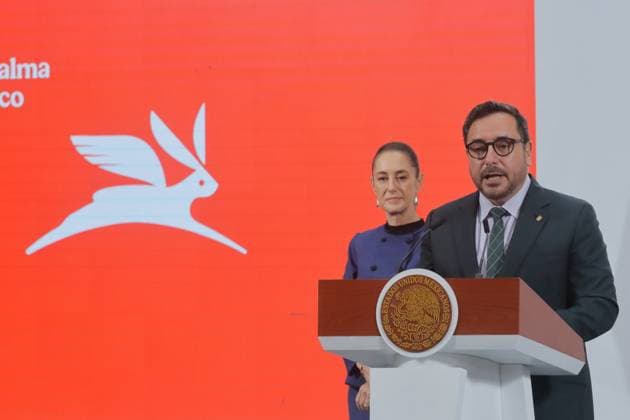 Arturo Reyes Sandoval, Director of the Instituto Politecnico Nacional (IPN)), speaks during a news conference, about the Olinia electric cars projects at National Palace. on August 13, 2025 in Mexico City, Mexico. Mexico City Mexico - ZUMAe321 20250813_zia_e321_010 Copyright: xCarlosxSantiagox