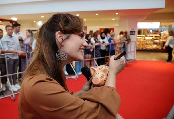 Premiere Das Kanu des Manitu Vienna, 13 08 2025 Sasa SCHWARZJIRG signing autographs