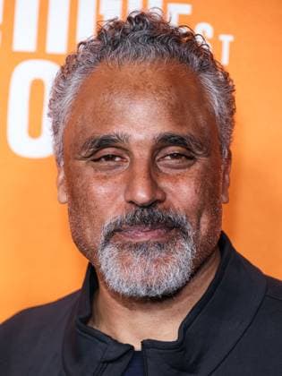 Los Angeles Special Screening Of Apple Original Films And A24 s Highest 2 Lowest Rick Fox arrives at the Los Angeles Special Screening Of Apple Original Films And A24 s Highest 2 Lowest held at the Ted Mann Theater at the Academy Museum of Motion Pictures in Miracle Mile, Los Angeles, California, United States. Ted Mann Theater at the Academy Museum of Motion Pictures, Miracle Mile, Los Angeles, California, USA California United States  Copyright: xImagexPressxAgencyx originalFilename: collin-losangel250814_npah1.jpg