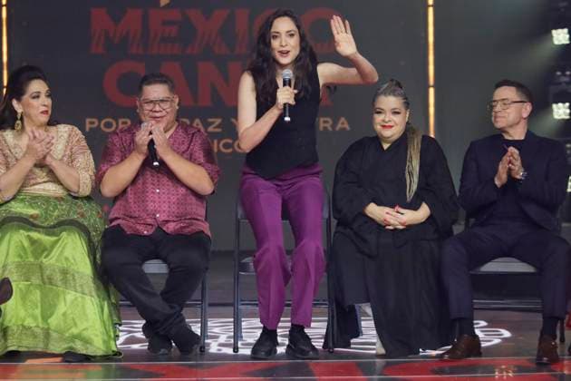 Mexico Sings For Peace And Against Addictions Press Conference Claudia Curiel de Icaza, Mexico s Secretary of Culture, attends a press conference at the Churubusco Studios in Mexico City, Mexico, on August 14, 2025, for the Mexico Sings for Peace and Against Addictions competition. This initiative, in collaboration with the Mexican Music Council, aims to create new musical narratives that move away from the glorification of violence through lyrics that evoke love, heartbreak, and the greatness of Mexico. Mexico City Mexico Copyright: xGerardoxVieyrax originalFilename: vieyra-notitle250814_npG1n.jpg