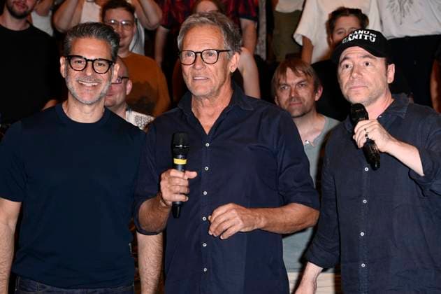 Rick Kavanian, Christian Tramitz and Michael Bully Herbig at the screening of the movie Das Kanu des Manitu at UCI Luxe East Side Gallery Berlin, 14 08 2025 Foto:xN.xKubelkax xFuturexImagex kanu_5810