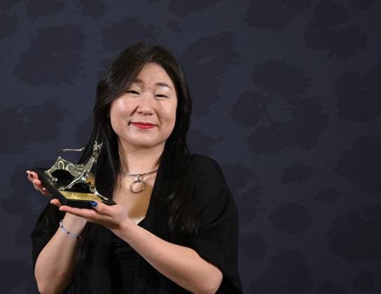 Locarno Film Festival - Award Ceremony Photocall Cecilia Kang posing with the Pardo d Oro Award during the 78th Locarno Film Festival on August 16, 2025 in Locarno, Switzerland. Photo by Nick Zonna IPA ABACAPRESS.COM Locarno Switzerland  Copyright: xZonnaxNick IPA ABACAx