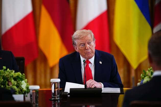 United States President Donald J Trump makes remarks as he participates in a Multilateral Meeting with European Leaders in the East Room of the White House in Washington, DC, USA, on Monday, August 18, 2025. The European Leaders are at the White House in support of President Zelenskyy following President Trump’s meeting with President Vladimir Putin of Russia in Anchorage, Alaska, USA, on Friday, August 15, 2025. Copyright: xAaronxSchwartzx xPoolxviaxCNPx MediaPunchx