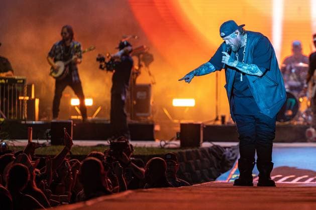 July 19, 2025, Twin Lakes, Wisconsin, USA: JELLY ROLL performs at Country Thunder Wisconsin. Twin Lakes USA  - ZUMA Pho 20250719_mda_j302_795 Copyright: xBrettxJohnsenx
