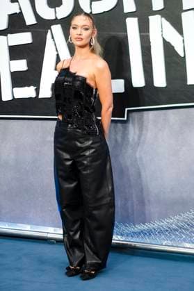Roxy Horner at the UK Gala Screening of the movie Caught Stealing at Odeon Luxe Leicester Square London, 19 08 2025 Foto:xJ.xEdwardsx xFuturexImagex stealing_5821