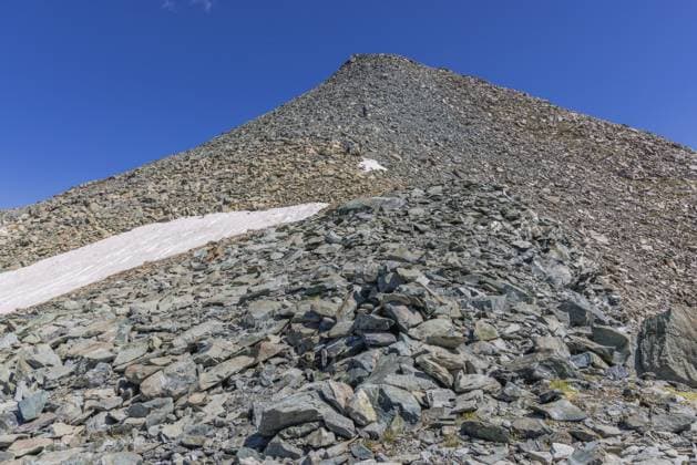Landschaftspanorama, Gipfelkreuz, Brennkogel, Wanderer, Großglockner, Pinzgau Landscape panorama, summit cross, Brennkogel, hiker, Großglockner, Pinzgau Copyright: imageBROKER GoMaierhofer ibxgot14649738.jpg