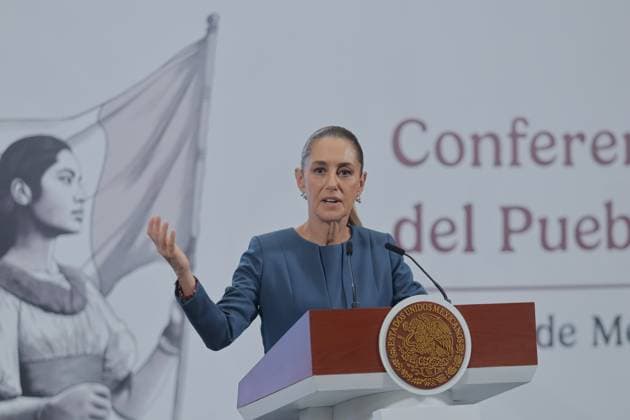 Mexico™s President Claudia Sheinbaum Holds Briefing Mexico s President Claudia Sheinbaum Pardo, speaks during a news conference about the derailment of the Maya train while attempting a track change at Izamal station in the state of Yucatan at National Palace. on August 20, 2025 in Mexico City, Mexico. (Photo by Carlos Santiago Eyepix Group) Copyright: xCarlosxSantiago xEyepixxGroupx CS_20082025_165947