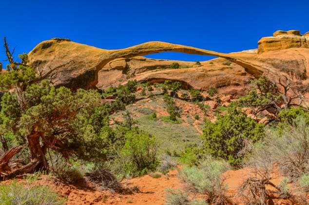Creative Highlights World Landscape Arch is one of the major arches on the Devils Garden trail. Arches NP in Moab, Utah Landscape Arch is one of the major arches on the Devils Garden trail. Arches National Park in Moab, Utah, 62030974.jpg RECORD DATE NOT STATED