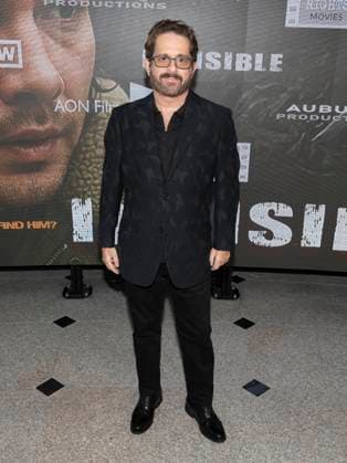 August 20, 2025, Beverly Hills, California, USA: Director MATTHEW MICHAEL ROSS attends the INVISIBLE Red Carpet Premiere. Beverly Hills USA - ZUMAb173 20250820_aap_b173_001 Copyright: xBillyxBennightx