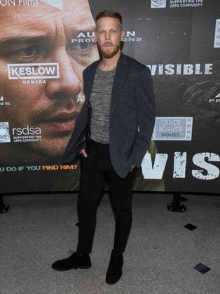August 20, 2025, Beverly Hills, California, USA: Actor MARK VANDA attends the INVISIBLE Red Carpet Premiere. Beverly Hills USA - ZUMAb173 20250820_aap_b173_018 Copyright: xBillyxBennightx