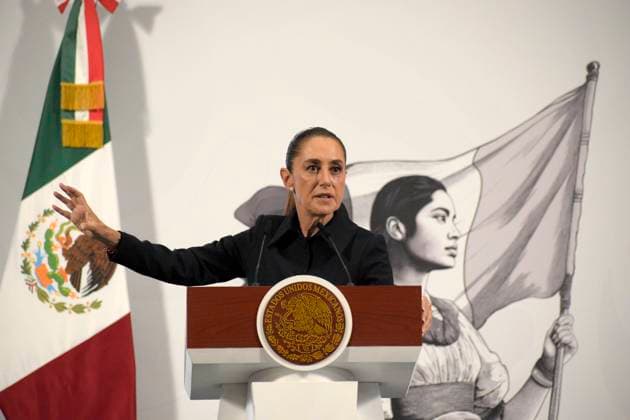 MexicoÃ¢â‚¬â ¢s President Claudia Sheinbaum Pardo, speaks during a news conference about the investment in the mexico s electricity system at National Palace. on August 21, 2025 in Mexico City, Mexico. Mexico City Mexico - ZUMAe321 20250821_zia_e321_003 Copyright: xLuisxBarronx