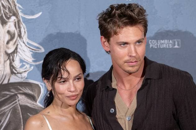 Caught Stealing Premiere - Paris AJ US actress Zoe Kravitz and US actor Austin Butler poses during the premiere of the Caught Stealing (Pris au piege) movie at the Max Linder movie theater cinema in Paris on August 21, 2025. Photo by Alexis Jumeau ABACAPRESS.COM Paris France  Copyright: xJumeauxAlexis ABACAx