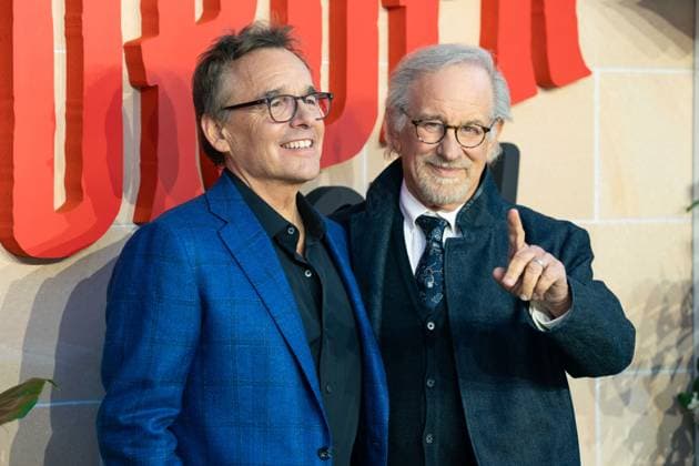 The Thursday Murder Club UK Premiere - Arrivals LONDON, UNITED KINGDOM - AUGUST 21: Chris Columbus (L) and Steven Spielberg (R) attend The Thursday Murder Club UK Premiere at Leicester Square Gardens on August 21, 2025, Credit:Lounis Tiar Avalon United Kingdom, London, Leicester Square  Copyright: xLounisxTiarx xAvalonx 1030599760