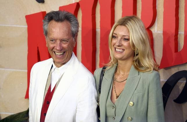 August 21, 2025, London, United Kingdom: Richard E Grant and Olivia Grant attend The Thursday Murder Club UK Premiere at Leicester Square Gardens. London United Kingdom - ZUMAs197 20250821_aaa_s197_076 Copyright: xFredxDuvalx