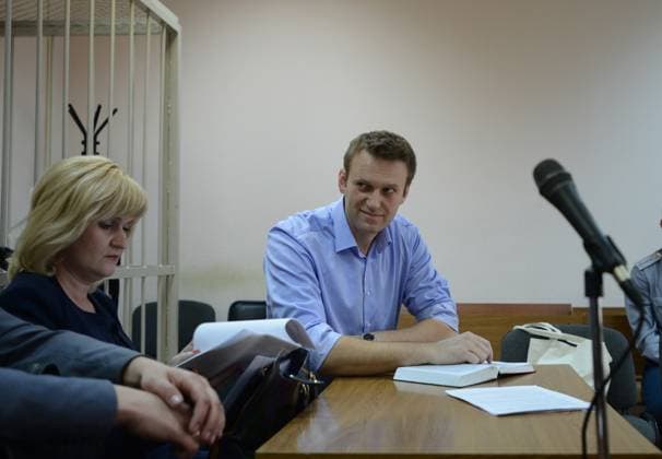 Russian opposition leader Alexei Navalny MOSCOW, RUSSIA - (ARCHIVE): A file photo dated April 28, 2014 shows the Russian opposition leader Alexei Navalny (R) in Zamoskvoretsky district court during his trial in the capital Moscow, Russia. Moscow City Rusya. Editorial use only. Please get in touch for any other usage.  Copyright: x2025xAnadoluxSefaxKaracanx