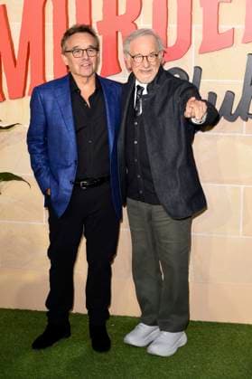 Chris Columbus and Steven Spielberg at the premiere of the Netflix film The Thursday Murder Club at Cineworld Leicester Square London, 21 08 2025 Foto:xS.xVasx xFuturexImagex thursday_5910