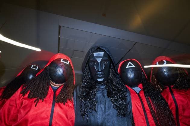 August 22, 2025, Toronto, On, Canada: Convention-goers in cosplay as characters from the TV series Squid Game pose for a portrait on the second day of the annual Fan Expo convention in Toronto, on Friday, Aug. 22, 2025. Toronto Canada  - ZUMAc35_ 20250822_zaf_c35_159 Copyright: xSammyxKoganx