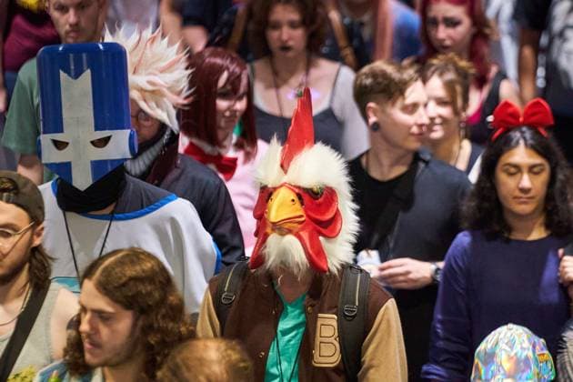 August 22, 2025, Toronto, On, Canada: Convention-goers make their way through the halls on the second day of the annual Fan Expo convention in Toronto, on Friday, Aug. 22, 2025. Toronto Canada  - ZUMAc35_ 20250822_zaf_c35_165 Copyright: xSammyxKoganx