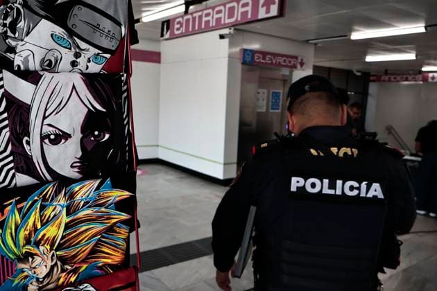 August 23, 2025, Mexico, Cdmx, Mexico: Members of Mexico City s trans community demonstrated at the Metro Public Transportation System (STC METRO) facilities because a few weeks ago, a city police officer denied a trans woman access to the women-only car. This sparked discontent, and they demanded that a car be designated exclusively for transgender people so they feel safer, don t suffer aggression, feel comfortable, and are free from discrimination on public transportation. Mexico Mexico - ZUMAp204 20250823_zip_p204_005 Copyright: xJosuexPerezx