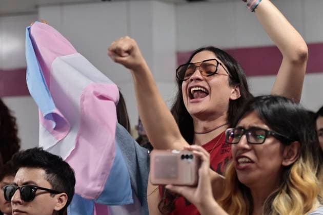 August 23, 2025, Mexico, Cdmx, Mexico: Members of Mexico City s trans community demonstrated at the Metro Public Transportation System (STC METRO) facilities because a few weeks ago, a city police officer denied a trans woman access to the women-only car. This sparked discontent, and they demanded that a car be designated exclusively for transgender people so they feel safer, don t suffer aggression, feel comfortable, and are free from discrimination on public transportation. Mexico Mexico - ZUMAp204 20250823_zip_p204_040 Copyright: xJosuexPerezx