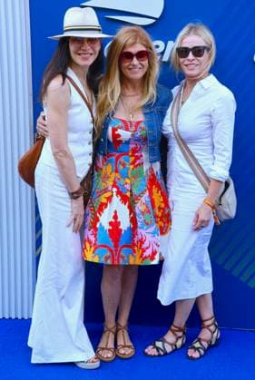 Celebs at The US Open 2025 - Arrival Julianna Margulies, Connie Britton and Chelsea Handler attend the opening night gala at the US Open 2025 in New York, NY on August 25, 2025. Photo by Charles Guerin ABACAPRESS.COM New York City NY United States  Copyright: xGuerinxCharles ABACAx