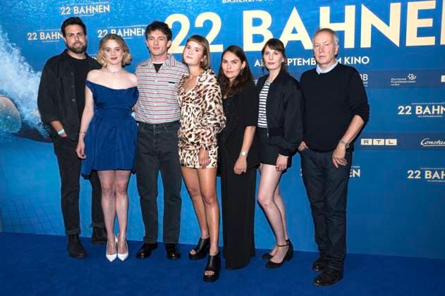 Philipp Trauer, Luna Wedler, Jannis Niewöhner, Caroline Wahl, Anna Malike Eigl, Mia Maariel Meyer and Thomas Wöbke at the premiere of the movie 22 Bahnen in the Astor Film Lounge at Arri Munich, 24 08 2025 Foto:xN.xKolinzx xFuturexImagex bahnen_5804