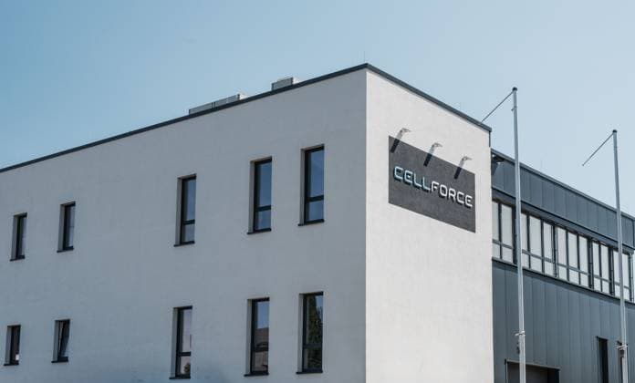 Kirchentellinsfurt Porsche-Tochter Cellforce: Standort mit Zukunft ungewiss Editorial use only. Außenansicht des Cellforce-Gebäudes, der Batteriezelltochter von Porsche in Kirchentellinsfurt. Medien berichten, dass das Unternehmen die Produktion eigener Hochleistungsbatteriezellen einstellen wird rund 200 der etwa 286 Mitarbeiter sollen entlassen werden. Cellforce wird künftig nur noch Forschung und Entwicklung betreiben. Fotograf: Eibner-Pressefoto Eky Eibner *** Kirchentellinsfurt Porsche subsidiary Cellforce Location with future uncertain Editorial use only Exterior view of the Cellforce building, Porsches battery cell subsidiary in Kirchentellinsfurt Media reports that the company will cease production of its own high-performan Copyright: xEibner-Pressefotox EP_EER