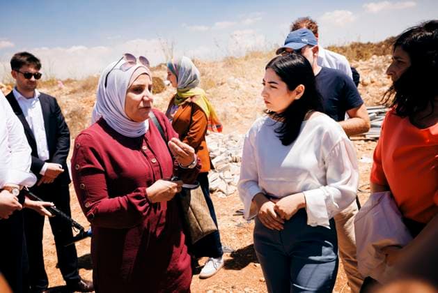 Reem Alabali-Radovan (SPD), Bundesministerin fuer wirtschaftliche Zusammenarbeit und Entwicklung, aufgenommen im Rhamen eines Besuchs des Dorfes Al Judeira, 26.08.2025. Fotografiert im Auftrag des Bundesministerium fuer wirtschaftliche Zusammenarbeit und Entwicklung (BMZ) Al Judeira Palestina *** Reem Alabali Radovan SPD , Federal Minister for Economic Cooperation and Development, photographed during a visit to the village of Al Judeira, 26 08 2025 Photographed on behalf of the Federal Ministry for Economic Cooperation and Development BMZ Al Judeira Palestine Copyright: xFelixxZahn BMZx