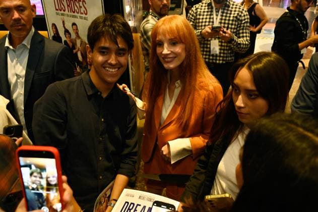 Dreams Film Premiere Actress Jessica Chastain signs autographs for the fans before the Dream red carpet at Cinepolis Plaza Miyana. on August 26, 2025 in Mexico City, Mexico. Mexico City CDMX Mexico Copyright: xCarlosxTischlerx