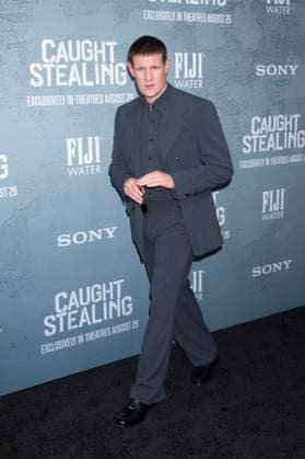 Matt Smith at the premiere of the movie Caught Stealing at Regal Union Square New York, 26 08 2025 Foto:xB.xHinex xFuturexImagex caught_5823