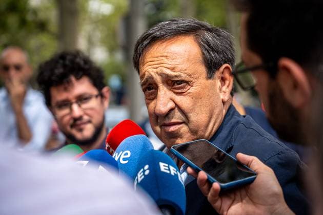 Body and Planas address the EU-US tariff agreement with the agri-food sector The national president of ASAJA, Pedro Barato, gives statements to the media after a meeting with the ministers of Economy and Agriculture, at the headquarters of the Ministry of Economy, on August 27, 2025, in Madrid Spain The Minister of Economy, Trade and Enterprise, and the Minister of Agriculture, Fisheries and Food, have met with representatives of the agri-food sector in the food products working group to discuss and share information on the trade agreement concluded last week between the United States and the European Union EU 27 AUGUST 2025 BODY PLANS AGRI-FOOD SECTOR EU USA MADRID Madrid Madrid Madrid Espana  Copyright: xGabrielxLuengasx 6917883