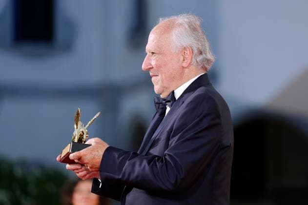 Werner Herzog receives the Golden Lion for his lifetime achievement at the Biennale di Venezia 2025 82 Venice International Film Festival at the Palazzo del Cinema Venice, 27 08 2025 Foto:xD.xBedrosianx xFuturexImagex herzog_5805