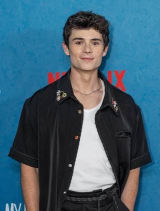 August 27, 2025, Bronx, New York, USA: Ashby Gentry attends Netflix My Life with the Walter Boys Season 2 press junket at Netflix office in New York, NY on August 27, 2025. Bronx USA - ZUMAr339 20250827_znp_r339_040 Copyright: xLevxRadinx