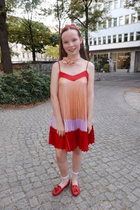 27 08 2025 , Laeni Geiseler at the premiere of In die Sonne schauen, Delphi Filmpalast , Berlin, Berlin