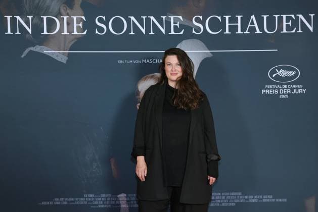 27 08 2025 , Mascha Schilinski at the premiere of In die Sonne schauen, Delphi Filmpalast , Berlin, Berlin