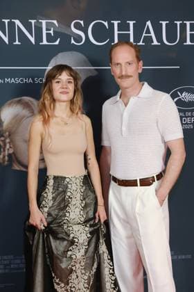 27 08 2025 , Lea Drinda and Martin Rother at the premiere of In die Sonne schauen, Delphi Filmpalast , Berlin, Berlin