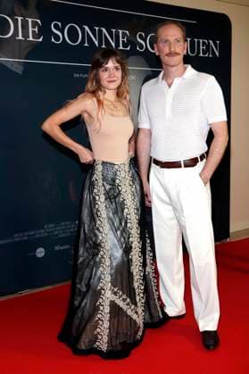 Lea Drinda and Martin Rother at the premiere of the movie In die Sonne schauen Sound of Falling at Delphi Filmpalast Berlin, 27 08 2025 Foto:xA.xBuggex xFuturexImagex sonne_5834