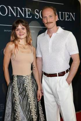 Lea Drinda and Martin Rother at the premiere of the movie In die Sonne schauen Sound of Falling at Delphi Filmpalast Berlin, 27 08 2025 Foto:xA.xBuggex xFuturexImagex sonne_5835
