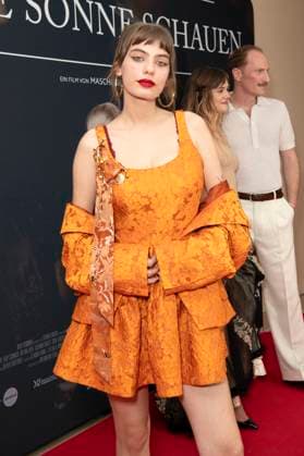 Greta Krämer at the premiere of the movie In die Sonne schauen Sound of Falling at Delphi Filmpalast Berlin, 27 08 2025 Foto:xJ.xKnowlesx xFuturexImagex sonne_5884