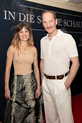 Lea Drinda and Martin Rother at the premiere of the movie In die Sonne schauen Sound of Falling at Delphi Filmpalast Berlin, 27 08 2025 Foto:xJ.xKnowlesx xFuturexImagex sonne_5886